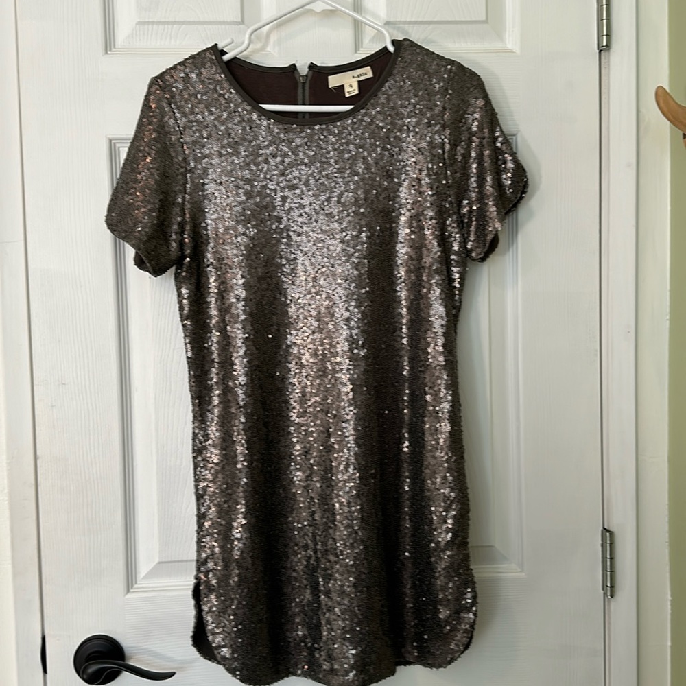 A Gain Sequin Dress. Small